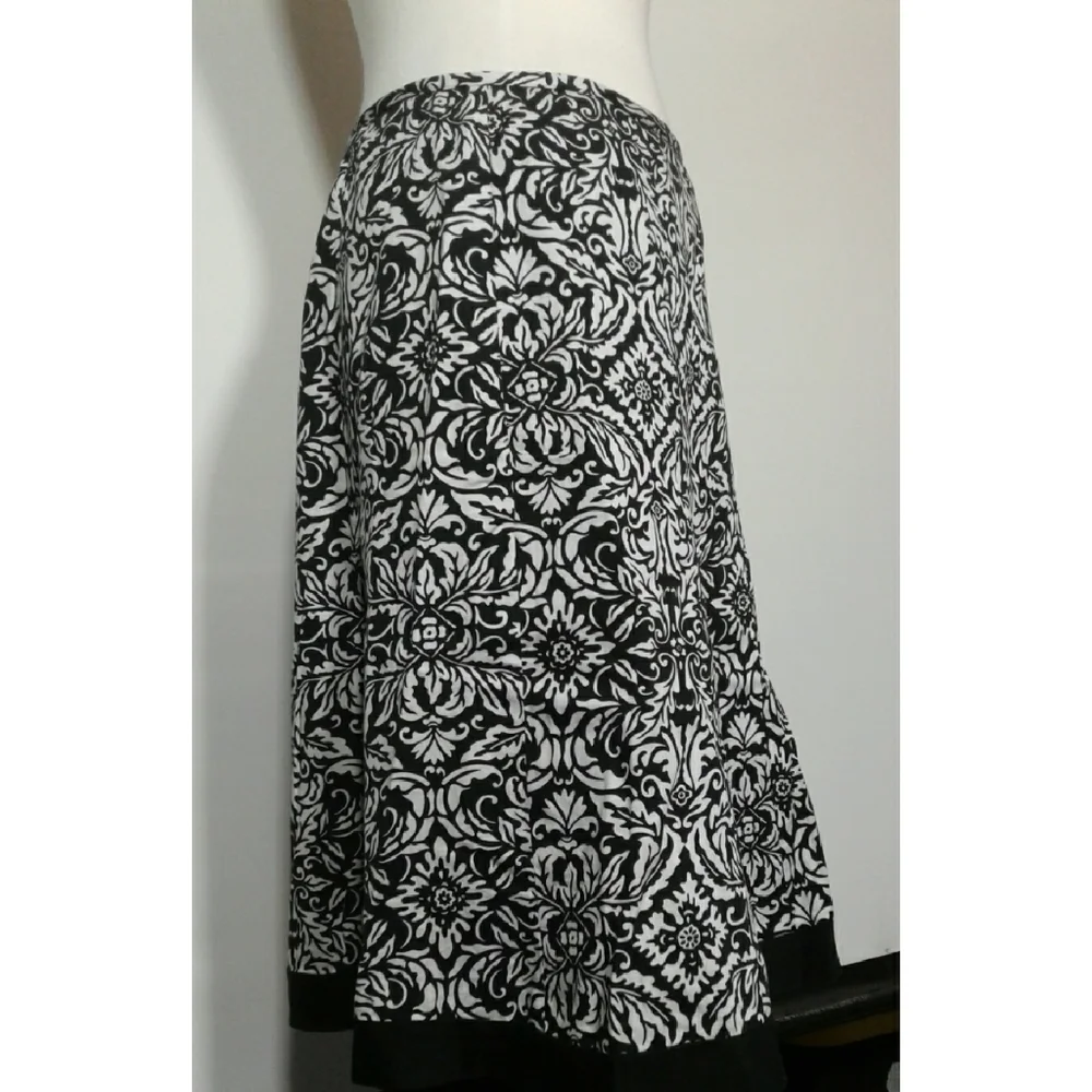 Ann Taylor skirt floral petite size 10P